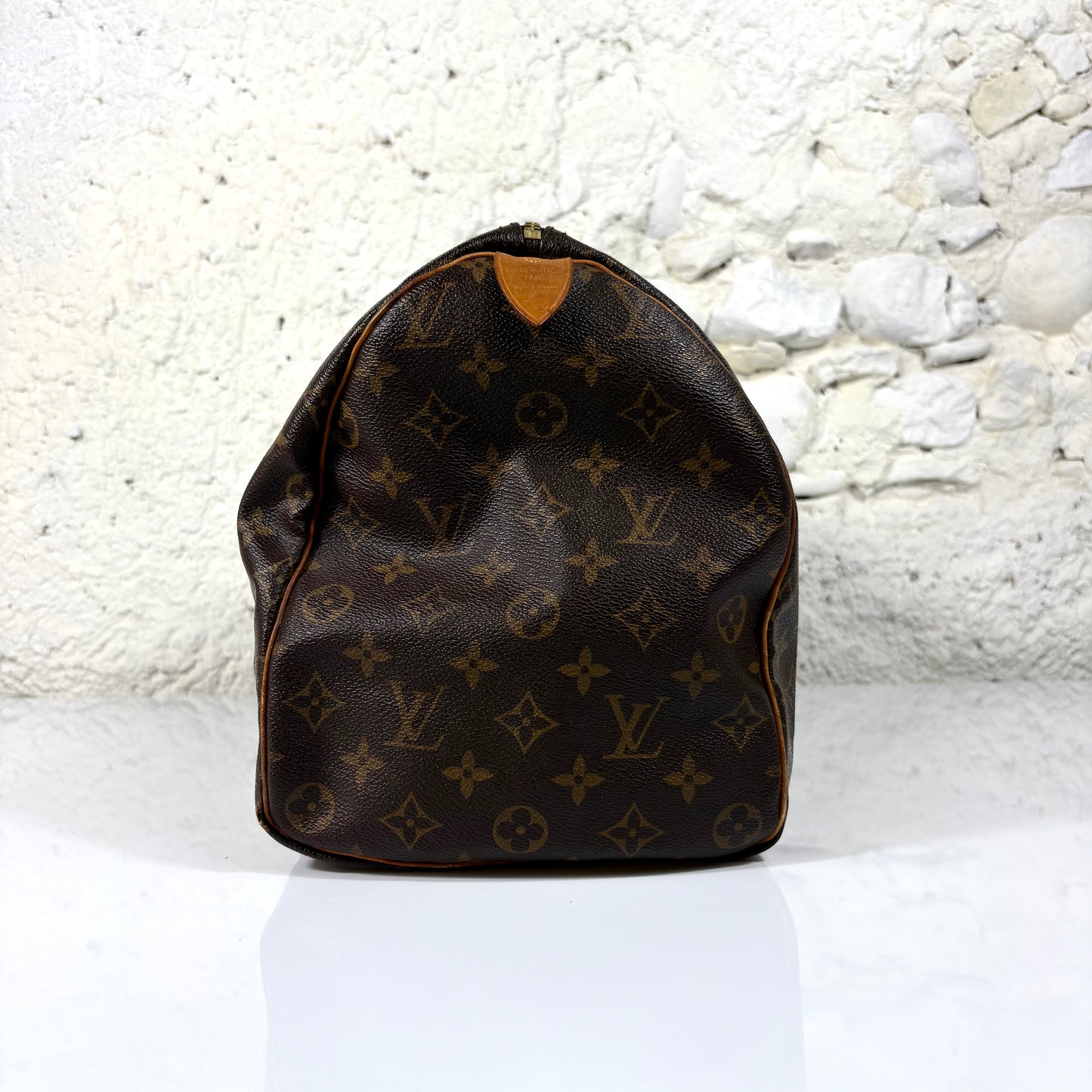 Louis Vuitton Speedy 40 in Monogram Canvas