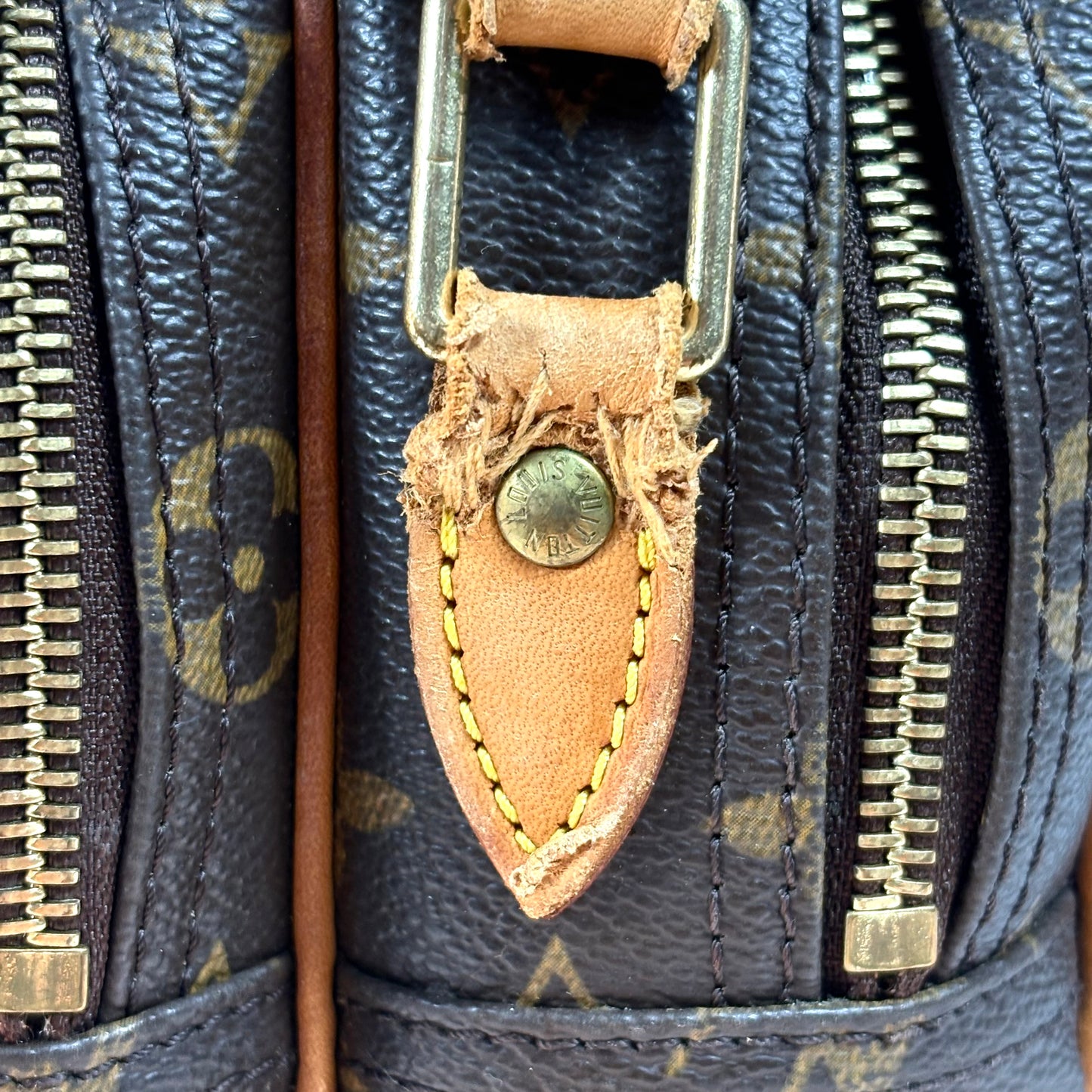 Louis Vuitton Reporter PM