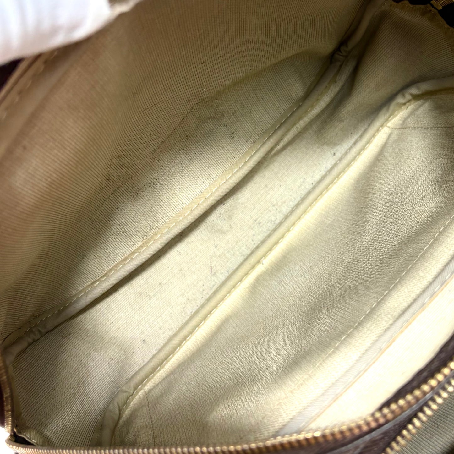 Louis Vuitton Reporter PM
