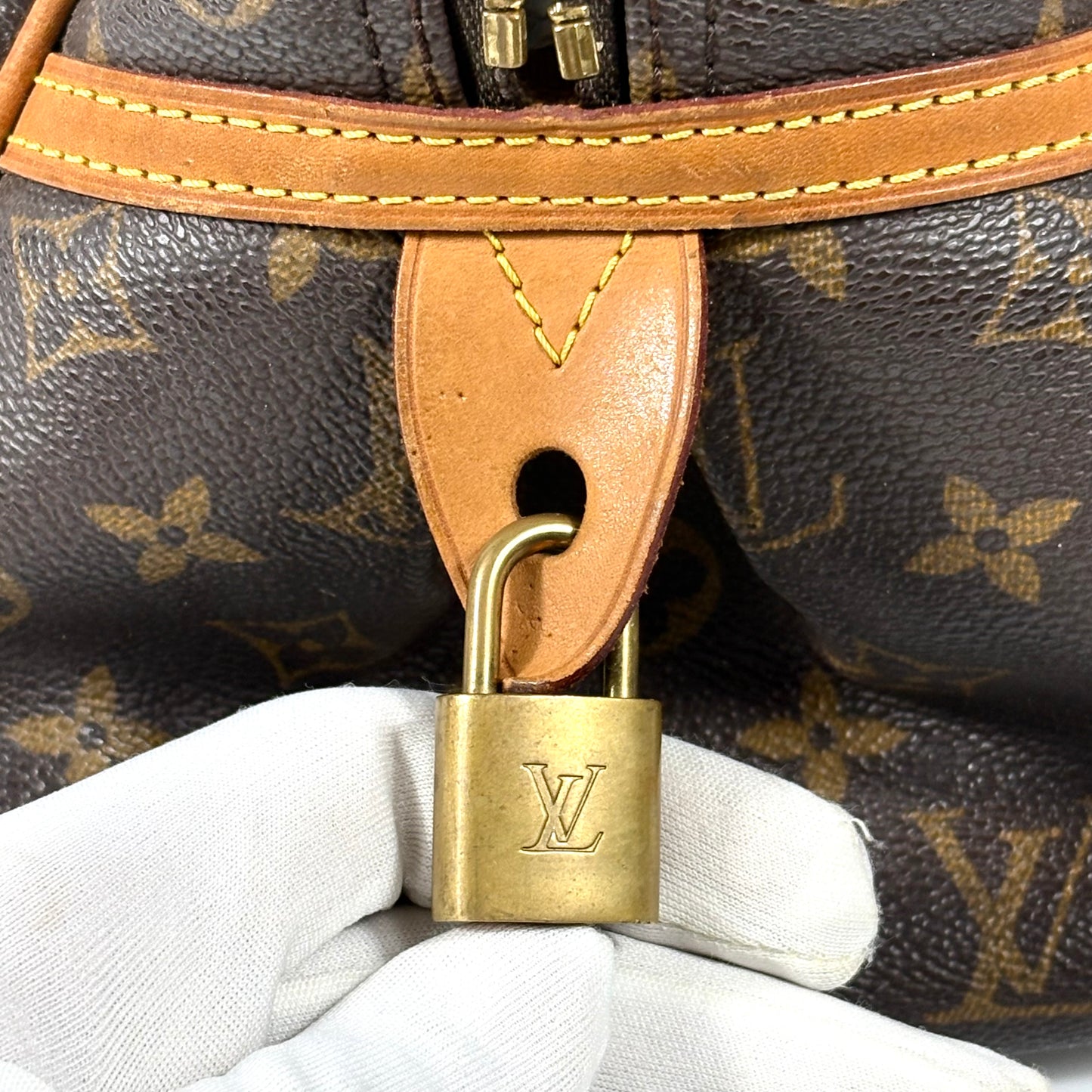 Louis Vuitton Montorgueil GM