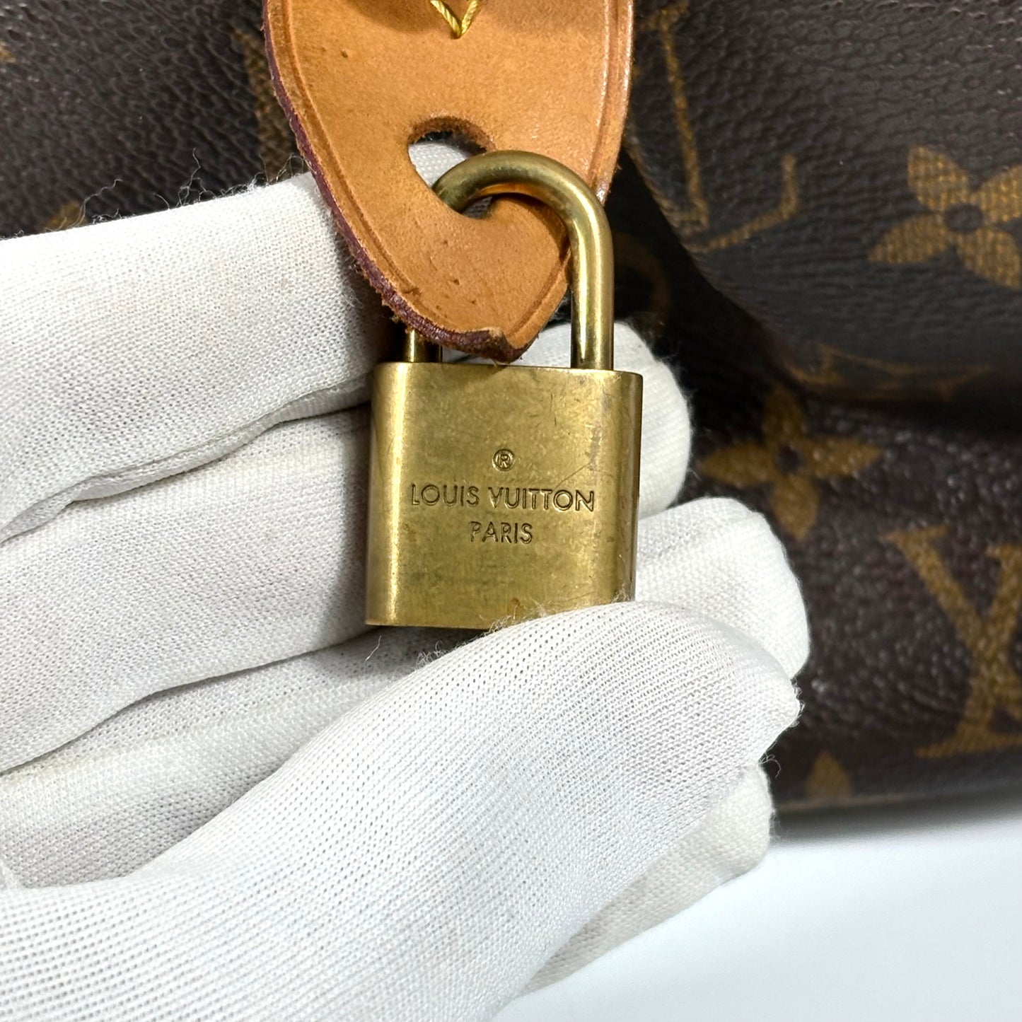 Louis Vuitton Montorgueil GM