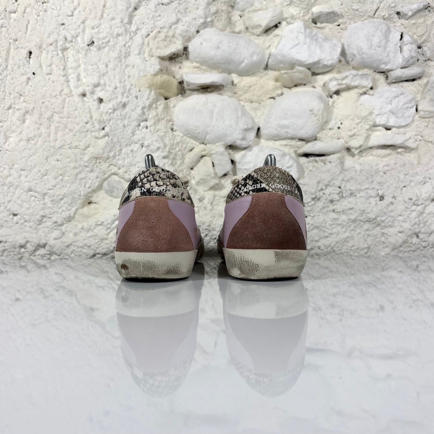 Golden goose lilla con stella e punta brillantinati argento, tallone in "squame" 39