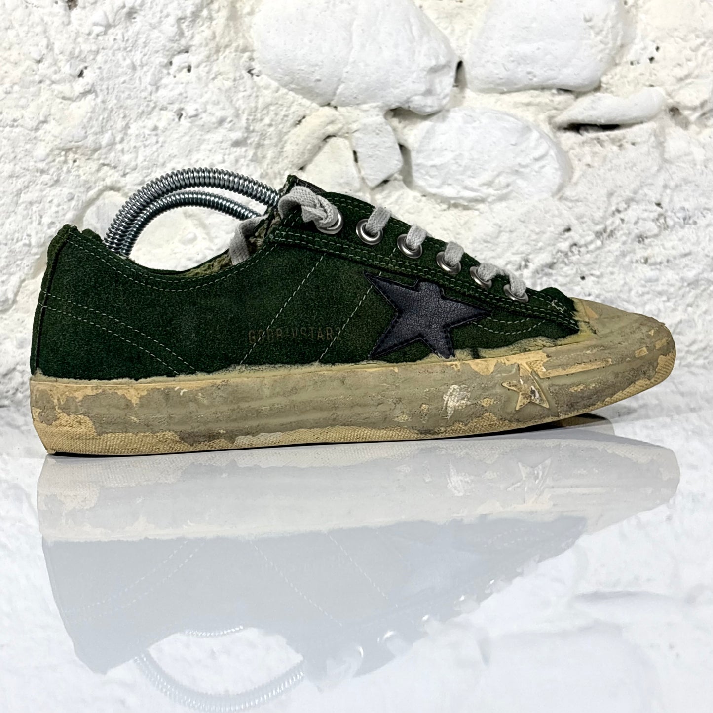 Golden goose v-star 2 verde scuro con stella nera in effetto vissuto e sporco 39