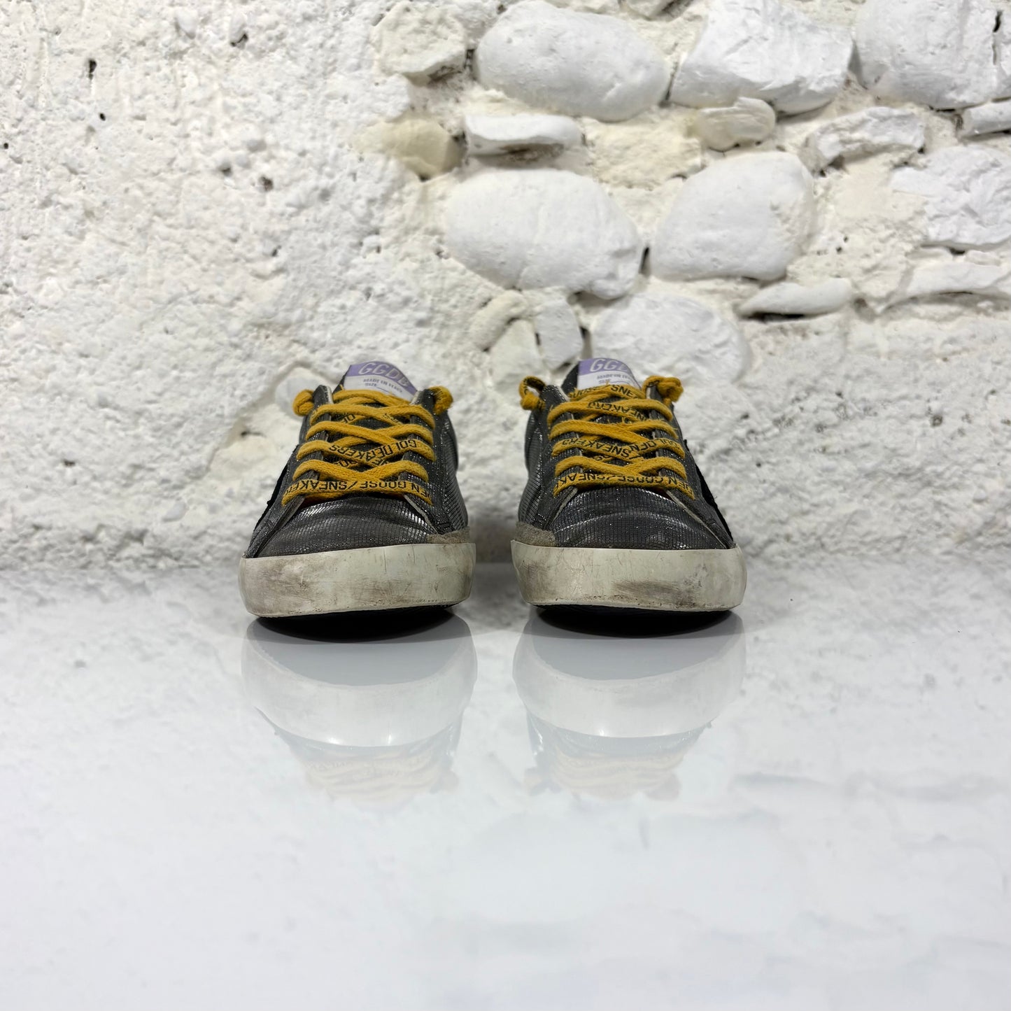 Golden goose Superstar grigio "glitter", stella nera e talloncini fucsia 37