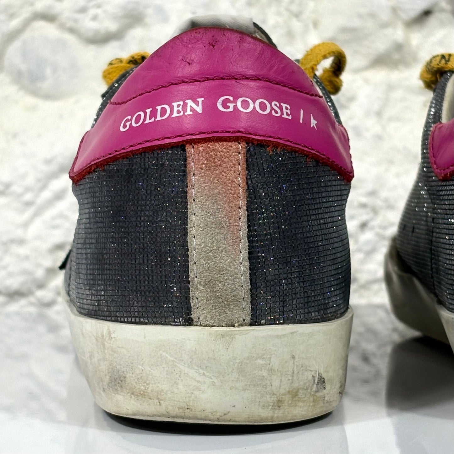 Golden goose Superstar grigio "glitter", stella nera e talloncini fucsia 37
