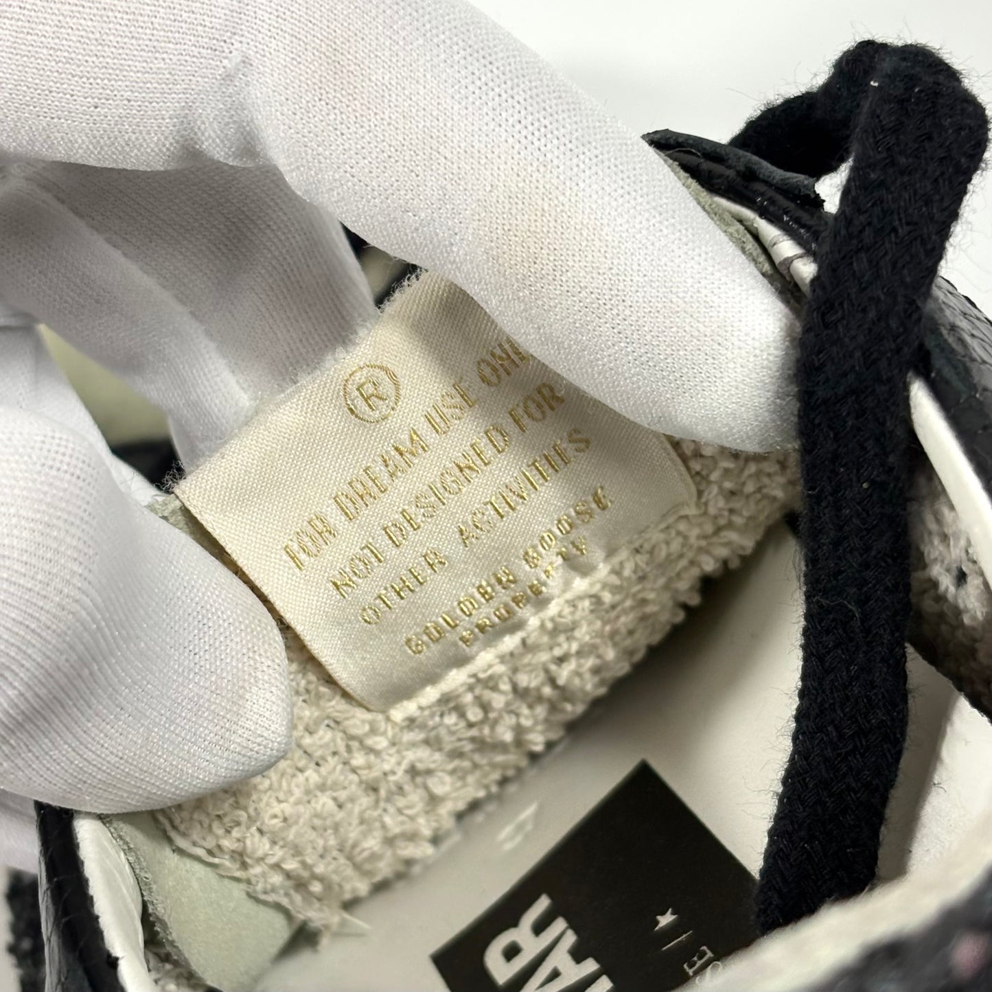 Golden goose Superstar nere a "squame" con stella e talloncini neri con paillettes 37