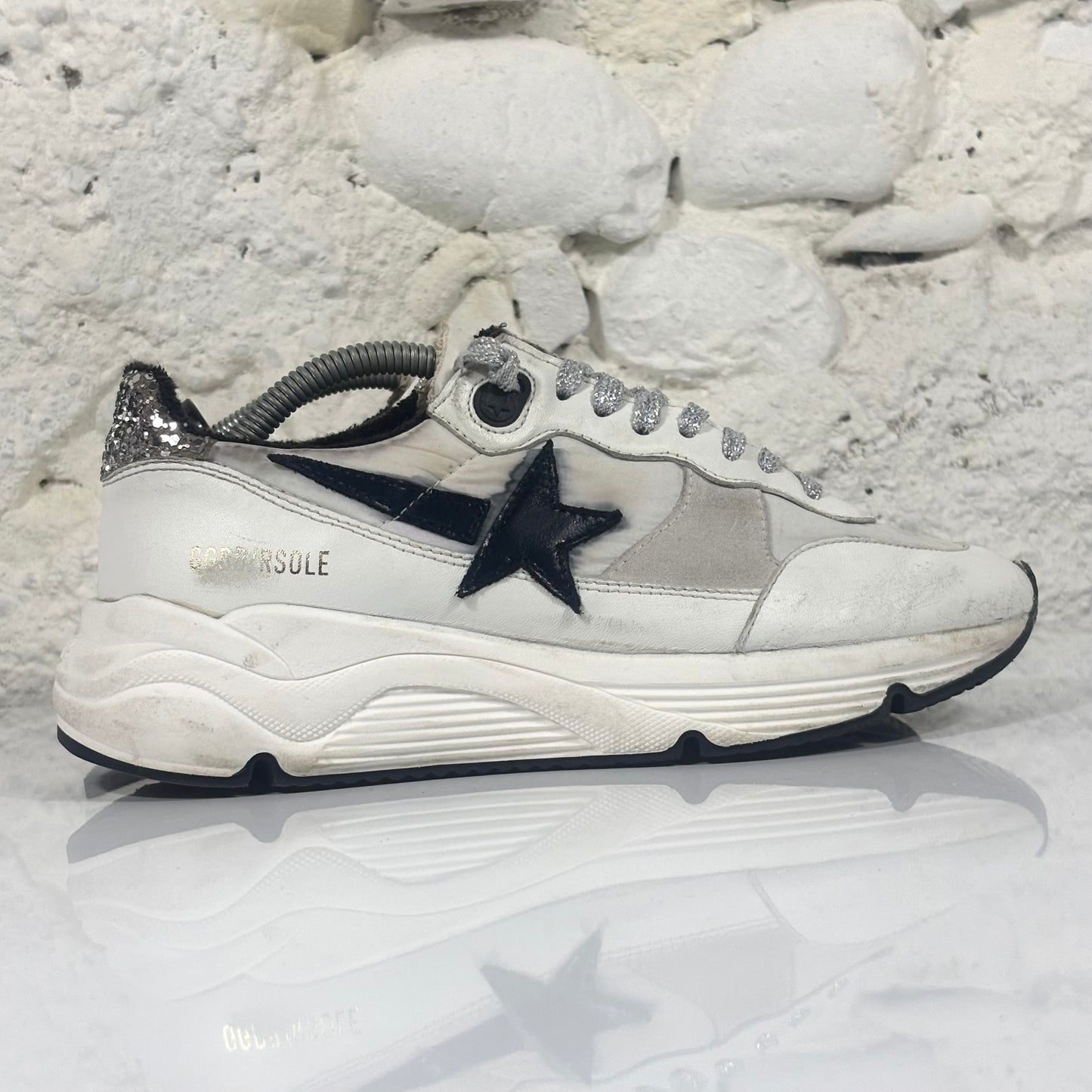 Golden goose Running Sole bianche con stella nera  e talloncini argento "glitter" 37