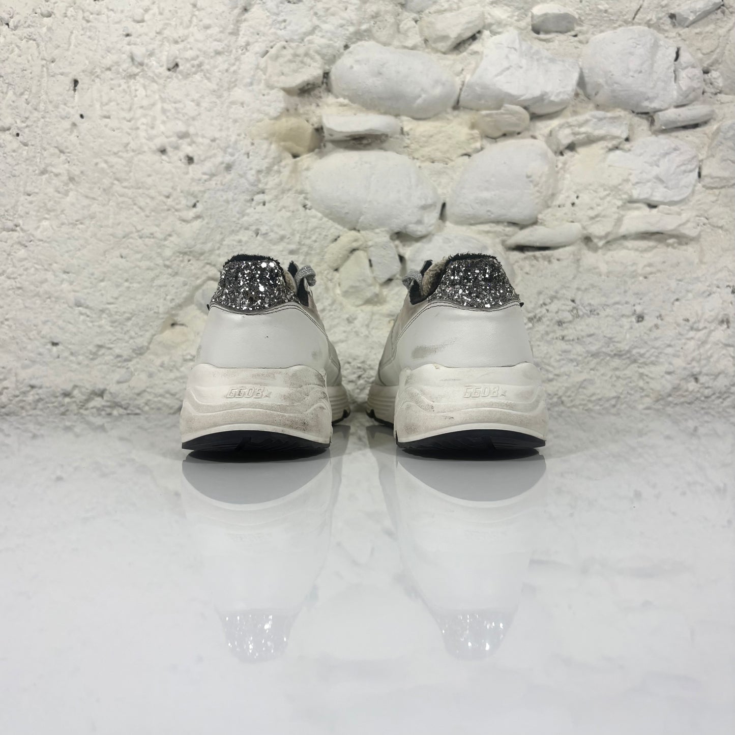 Golden goose Running Sole bianche con stella nera  e talloncini argento "glitter" 37