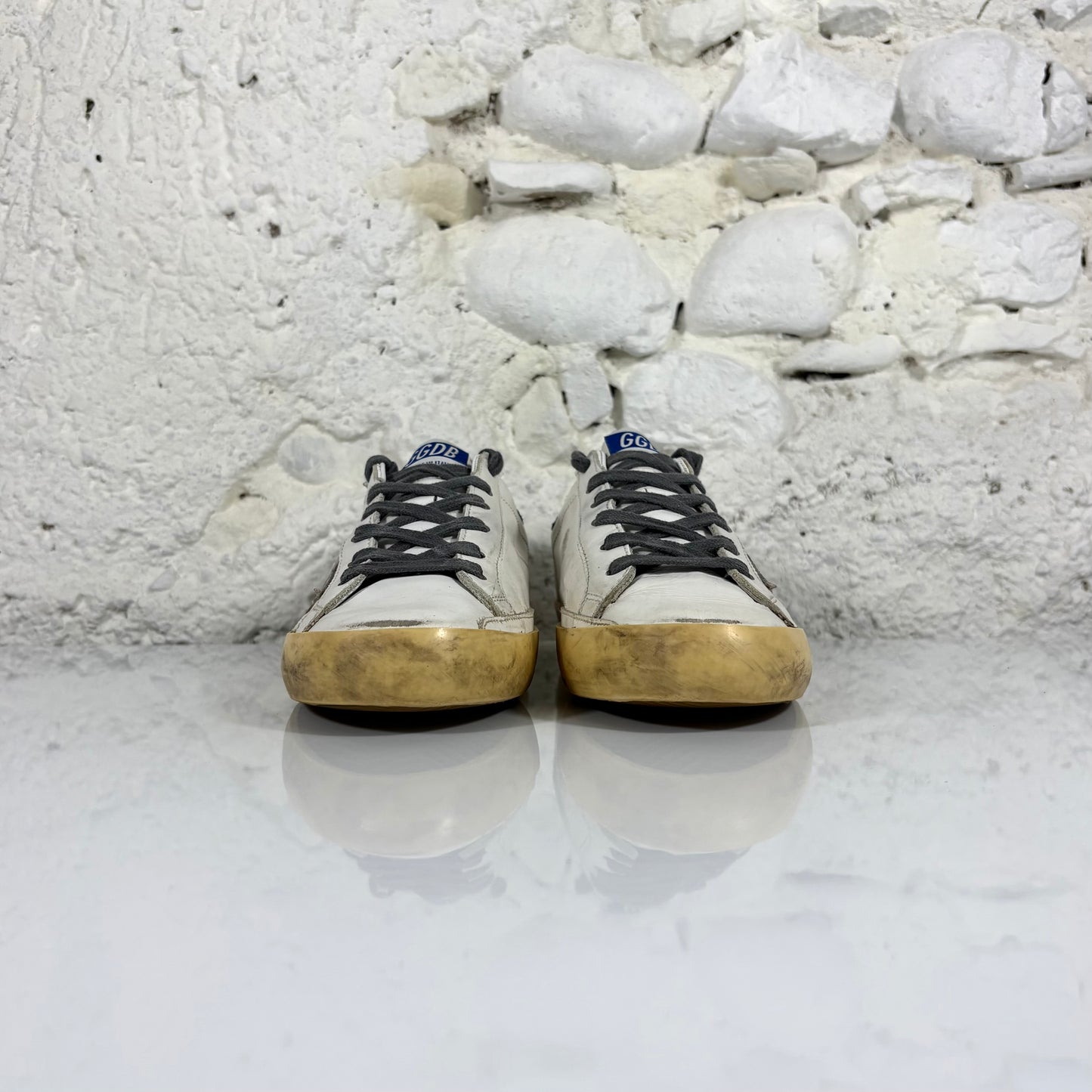 Golden goose Superstar bianche con Stella rosa "a squame" e talloncini neri brillantanti 37