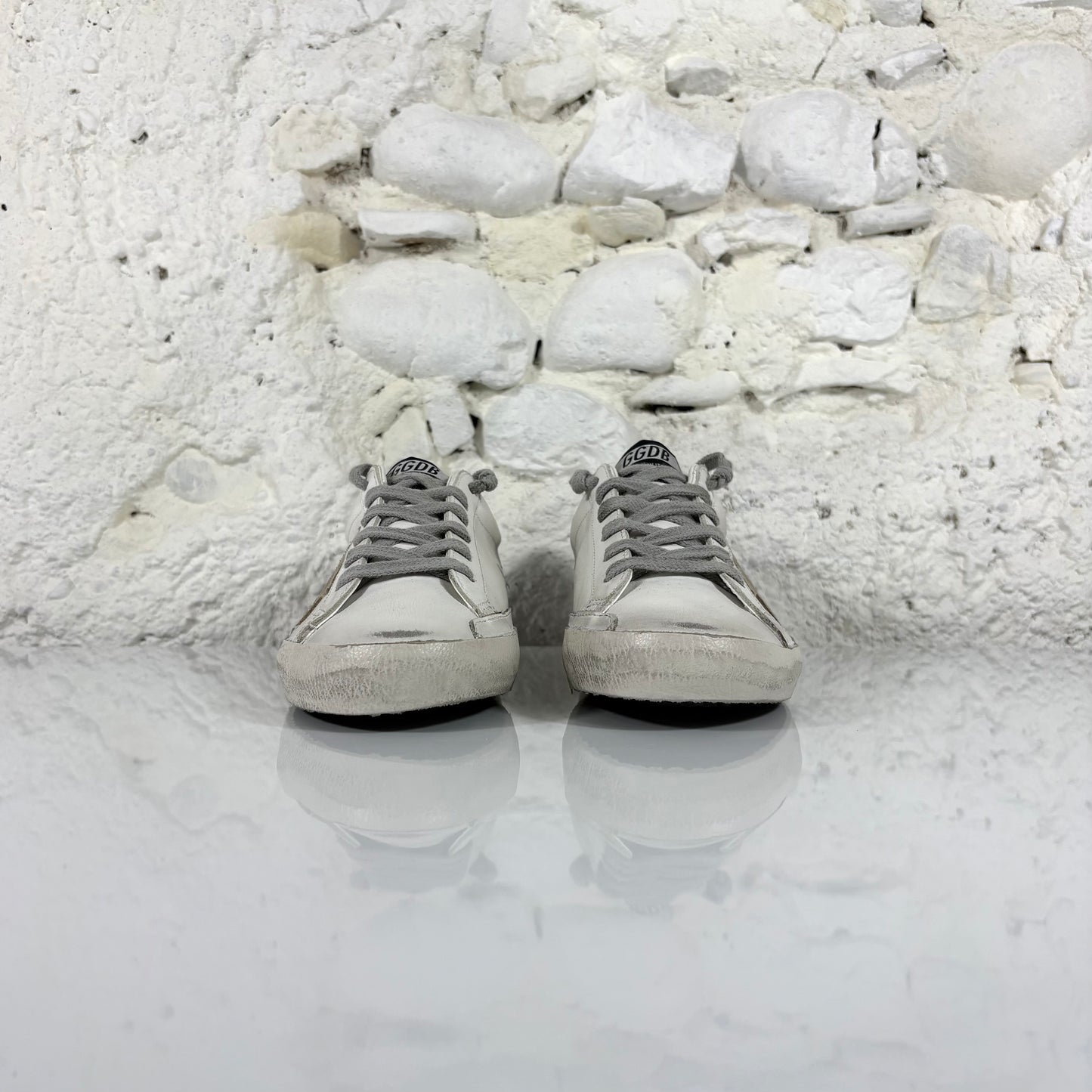 Golden goose Superstar bianche con stella dorata e talloncini neri con paillettes 38