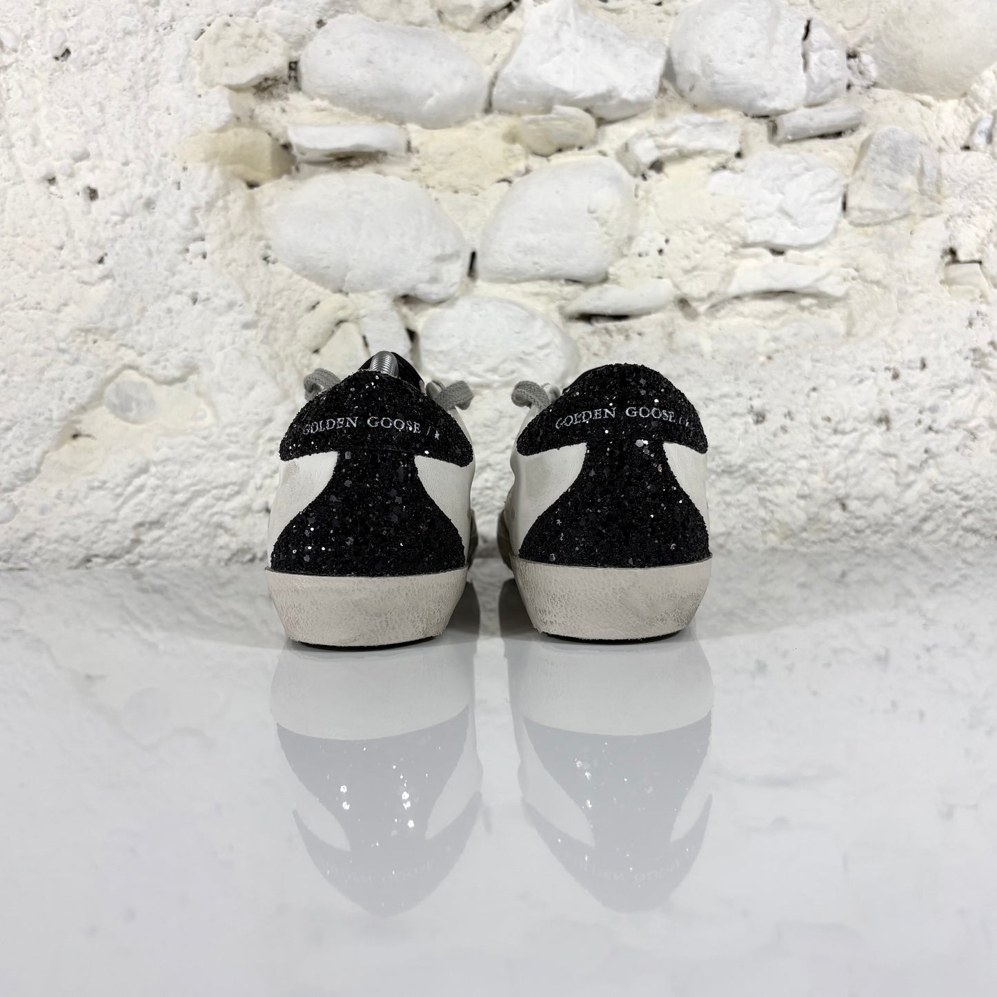 Golden goose Superstar bianche con stella dorata e talloncini neri con paillettes 38
