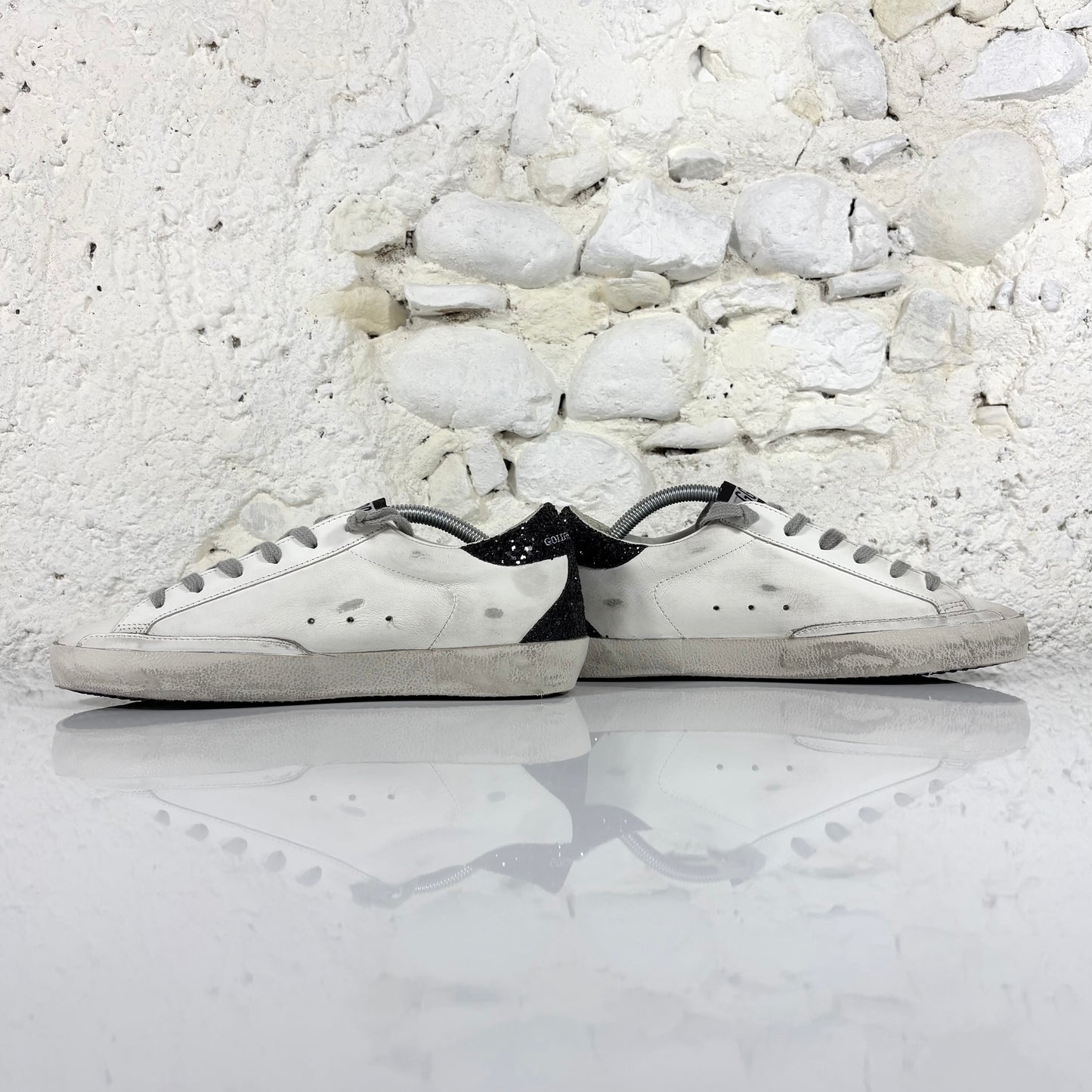 Golden goose Superstar bianche con stella dorata e talloncini neri con paillettes 38