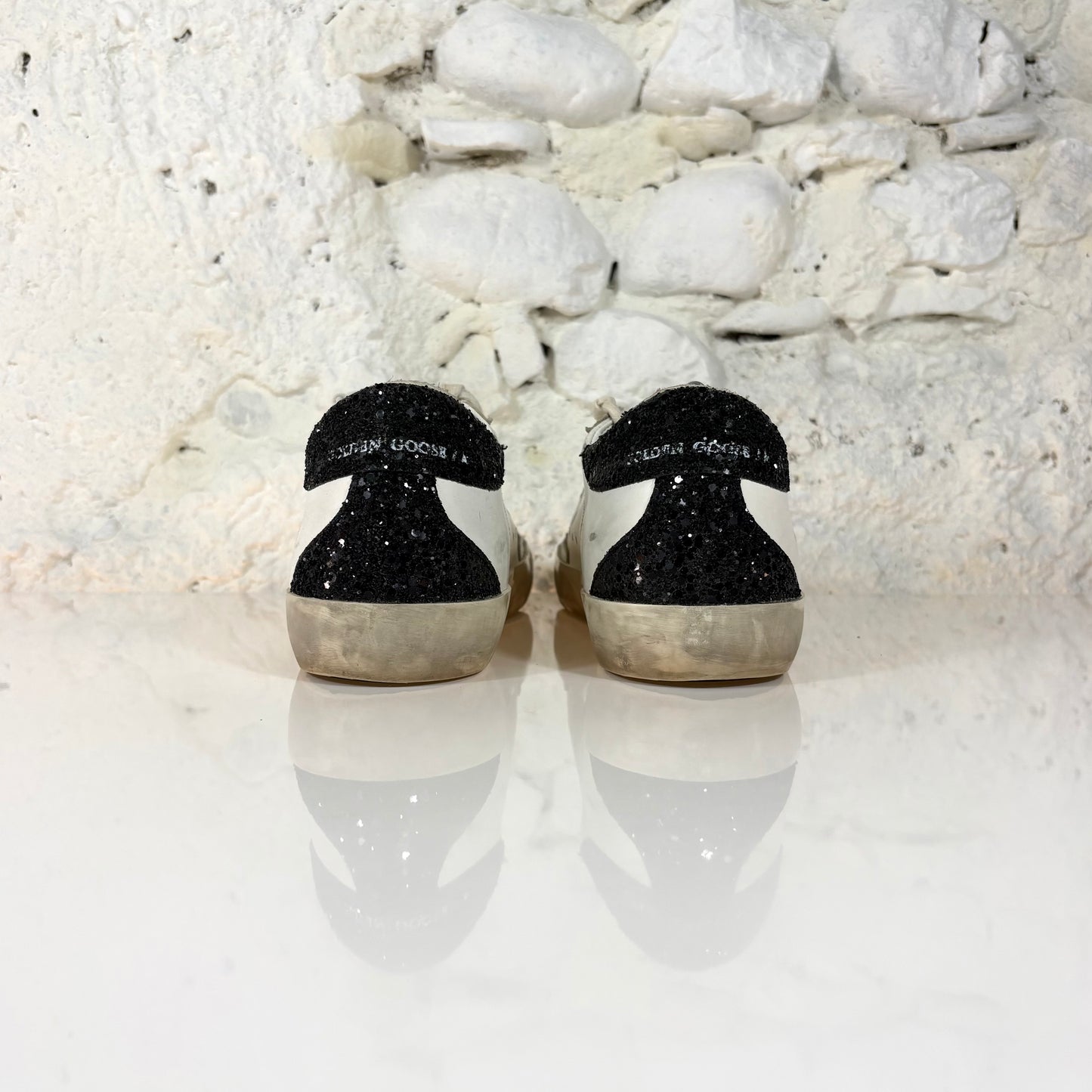 Golden goose Superstar bianche con stella argento e talloncini neri brillantanti 41