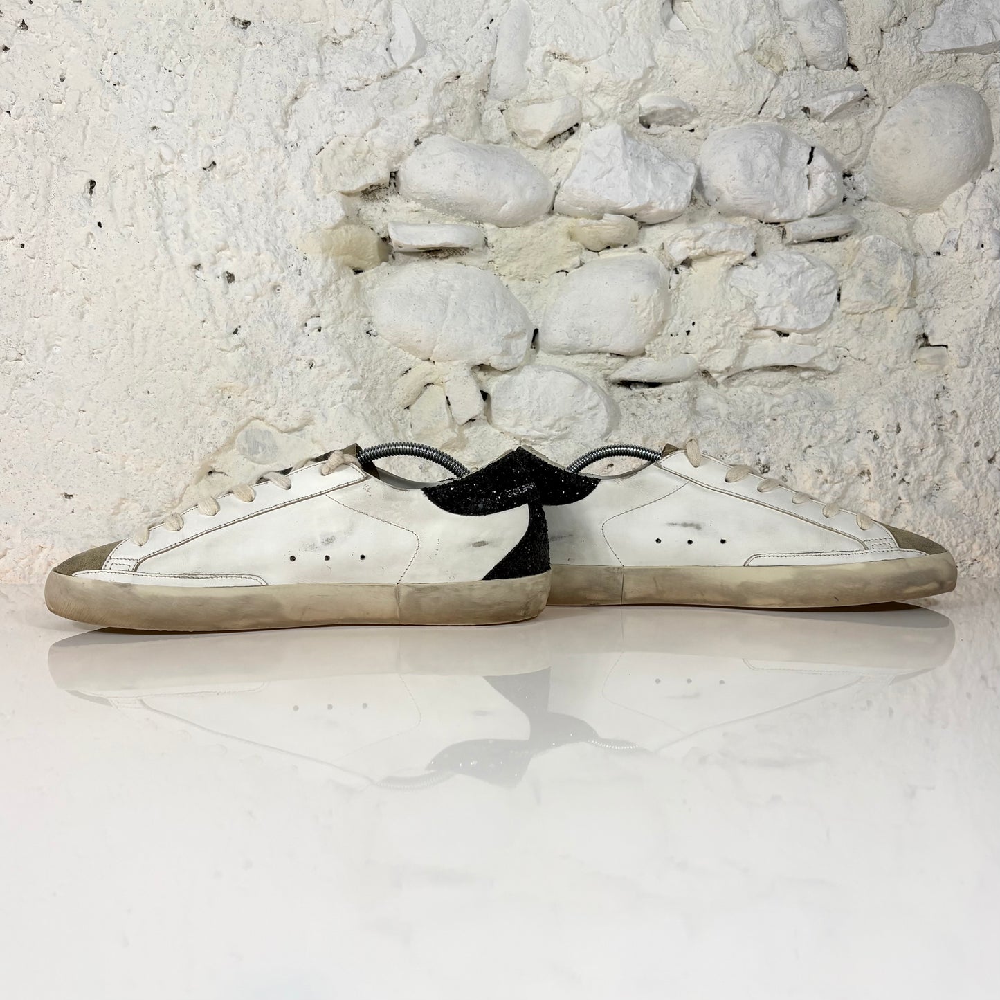 Golden goose Superstar bianche con stella argento e talloncini neri brillantanti 41