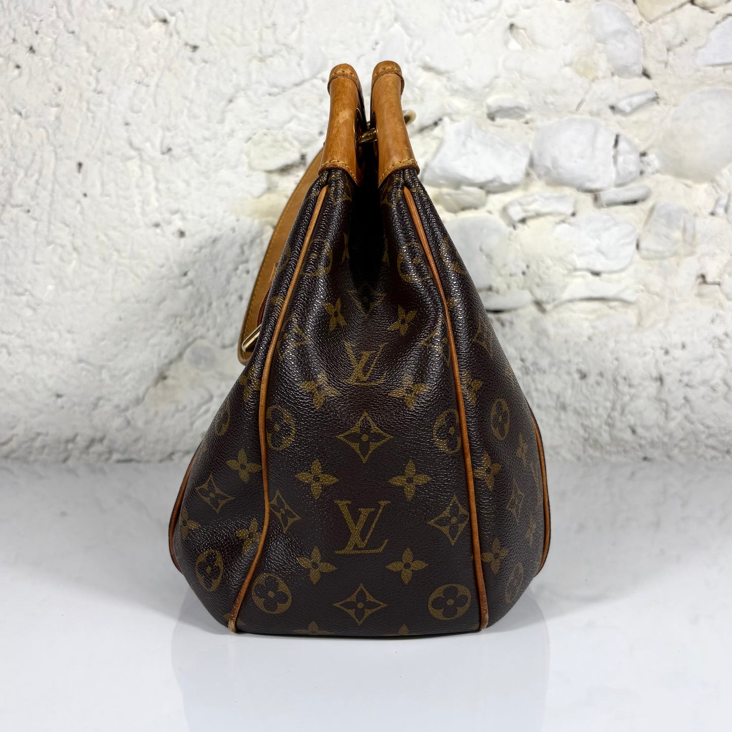 Louis Vuitton Galliera in monogram canvas con finiture in vacchetta