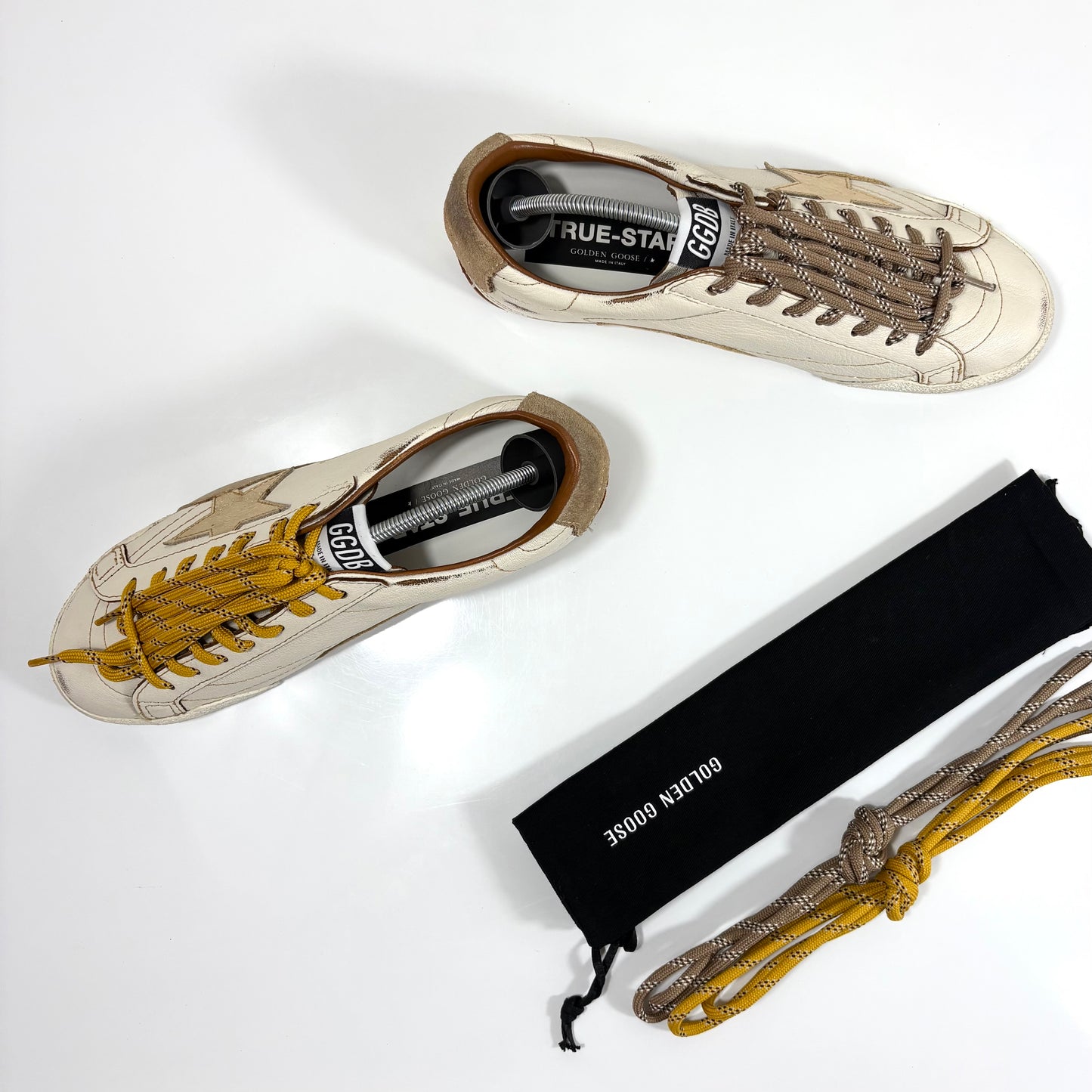 Golden goose True Star bianche con stella oro e talloncini beige 41