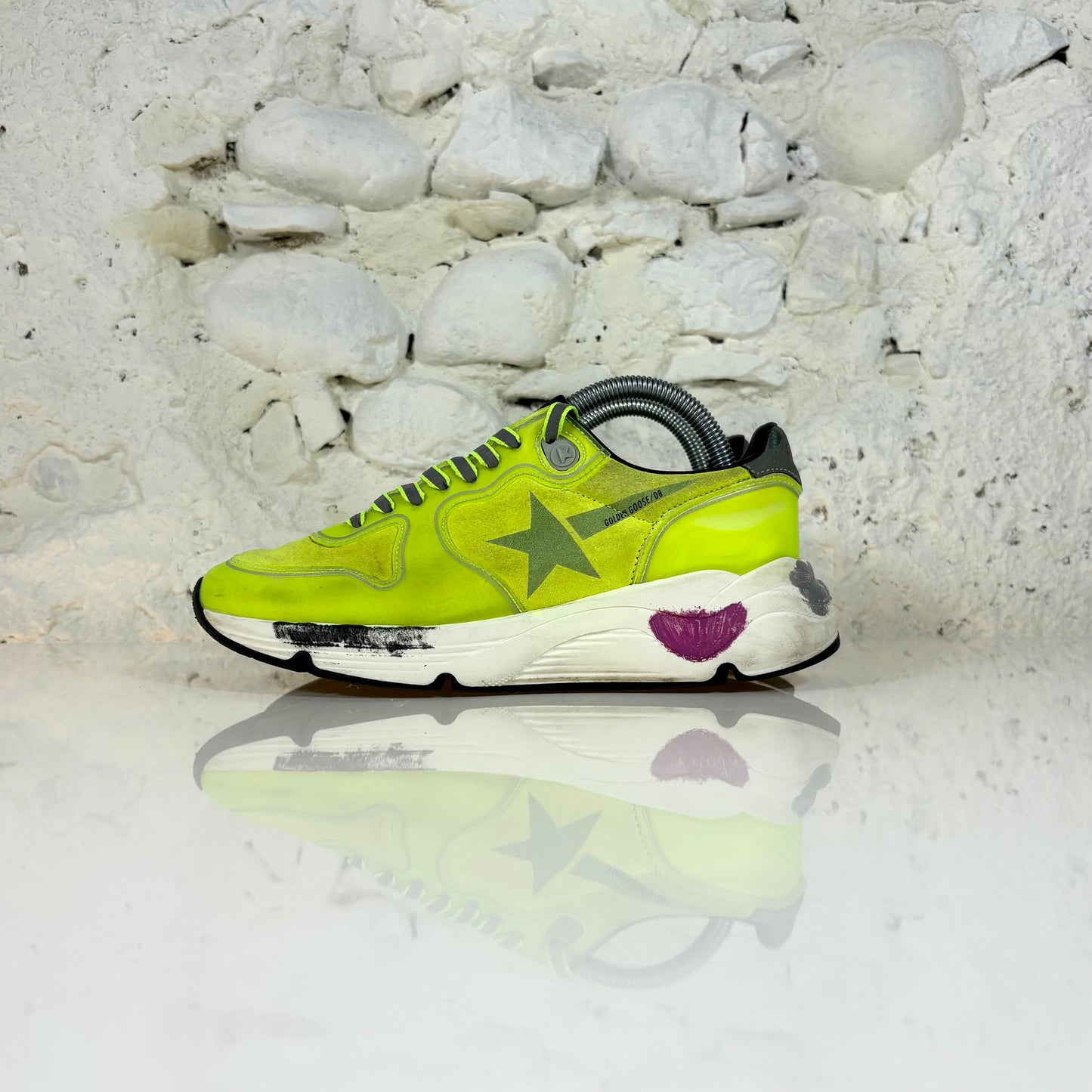 Golden goose Running Sole gialle tono su tono con stella argento e talloncini grigi 36