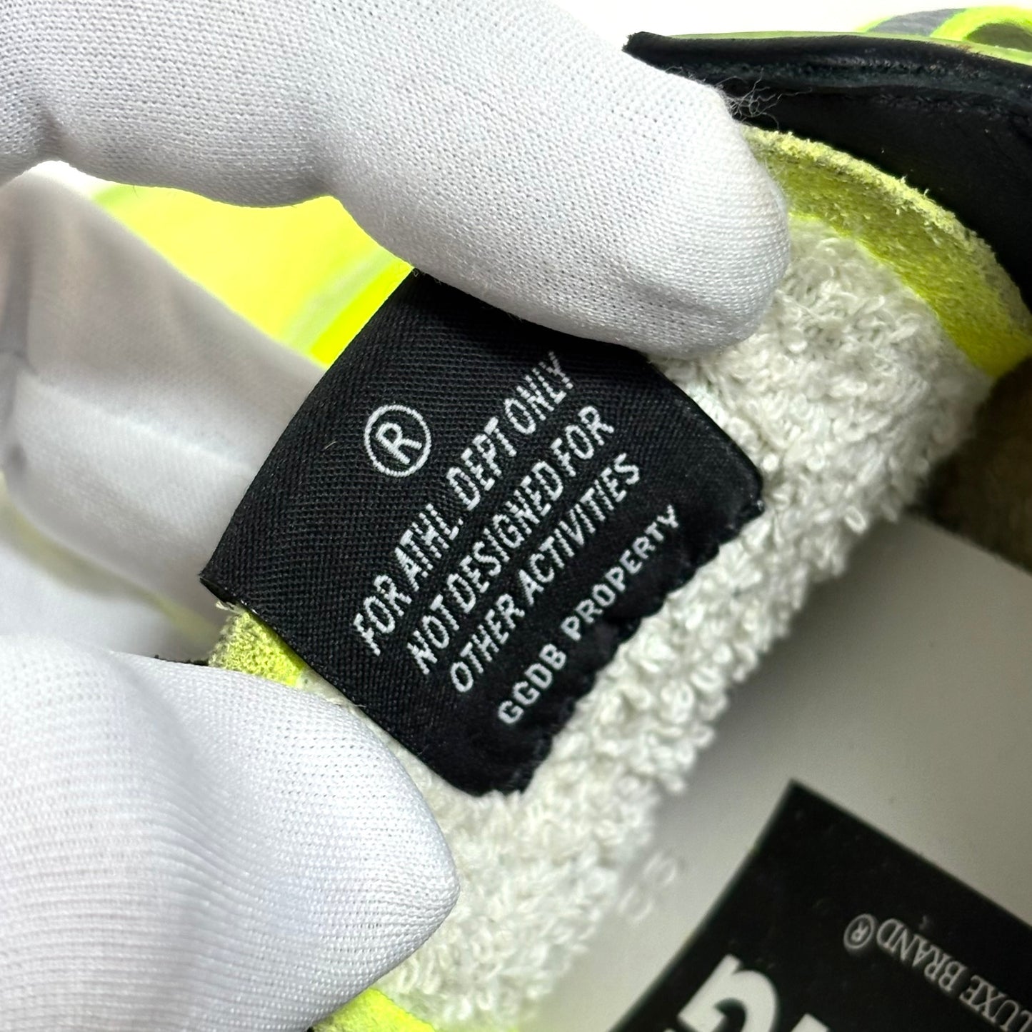 Golden goose Running Sole gialle tono su tono con stella argento e talloncini grigi 36