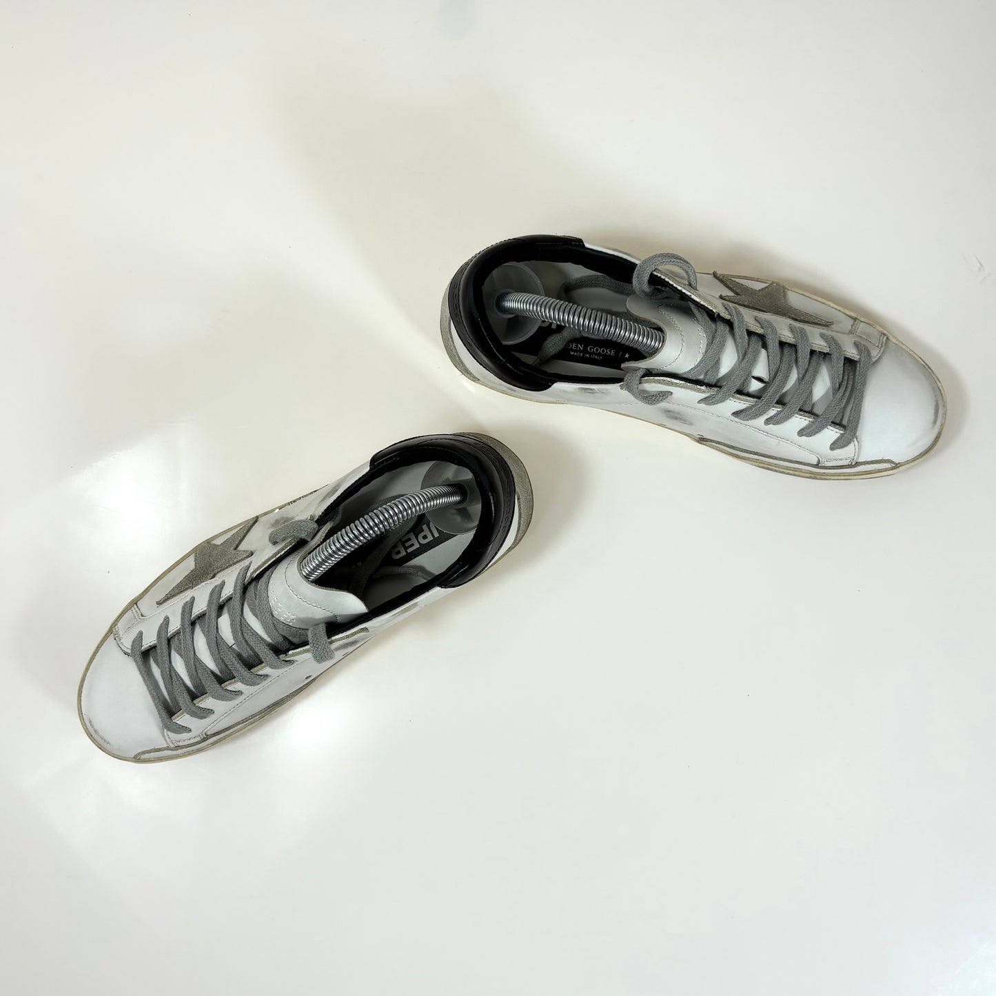 Golden goose Superstar classiche bianche con stella grigia e talloncini neri 36