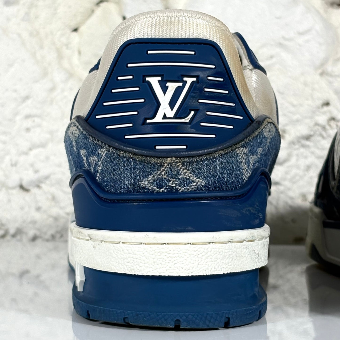 Louis Vuitton Trainer bianche e blu 38
