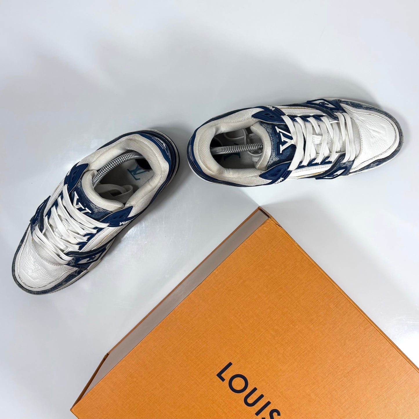 Louis Vuitton Trainer bianche e blu 38