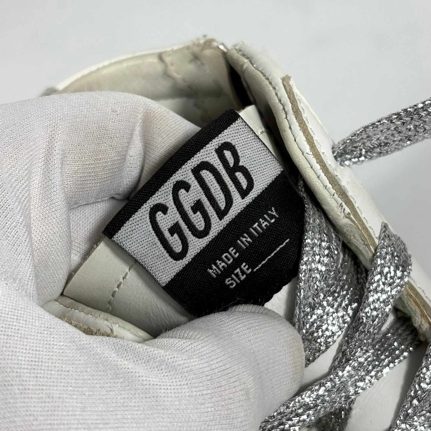 Golden goose Slide bianche con fascia argento, stella e striscia oro 39