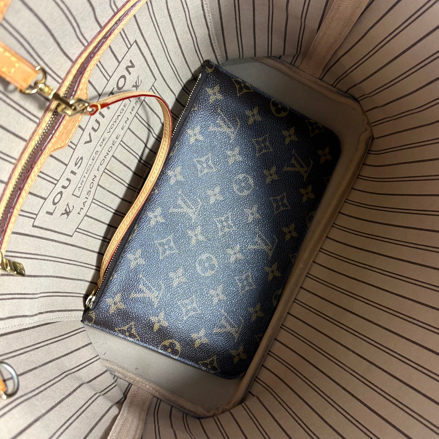 Louis vuitton Neverfull in monogram MM
