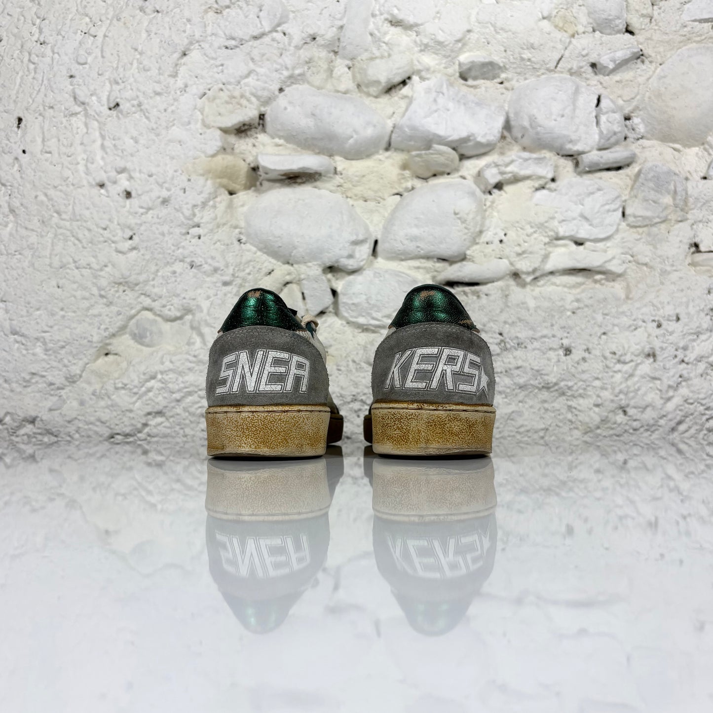 Golden goose Ballstar beige e grigio con stella e talloncini verde metallizzato 36