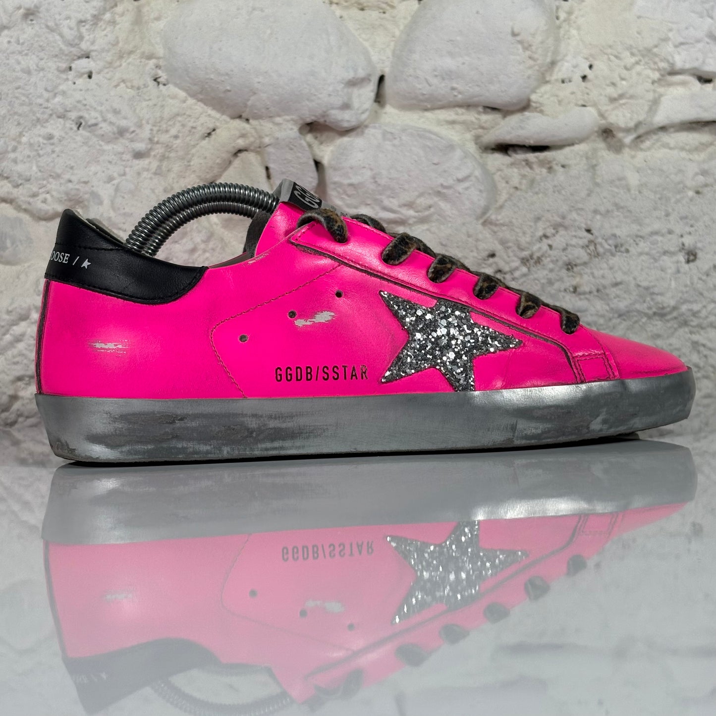 Golden goose Superstar fucsia con stella argento e talloncini neri 39
