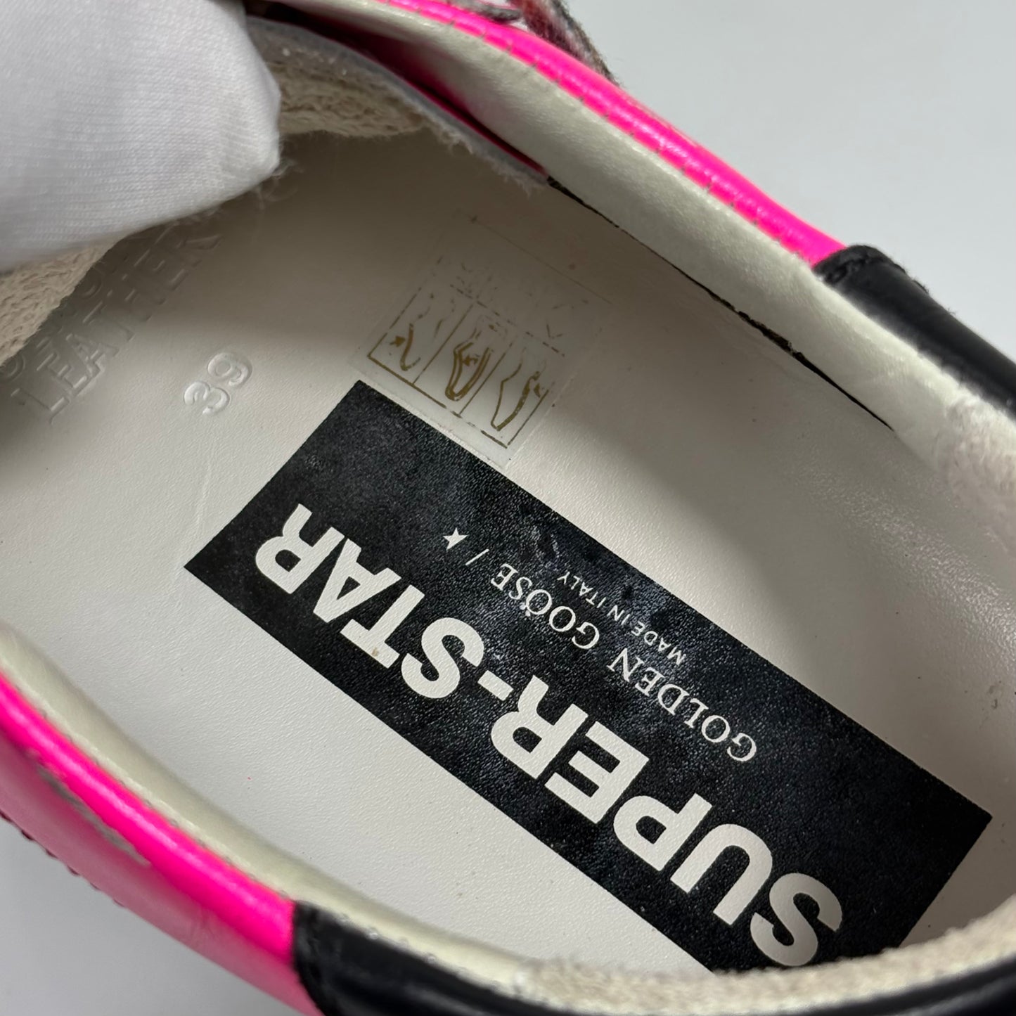 Golden goose Superstar fucsia con stella argento e talloncini neri 39