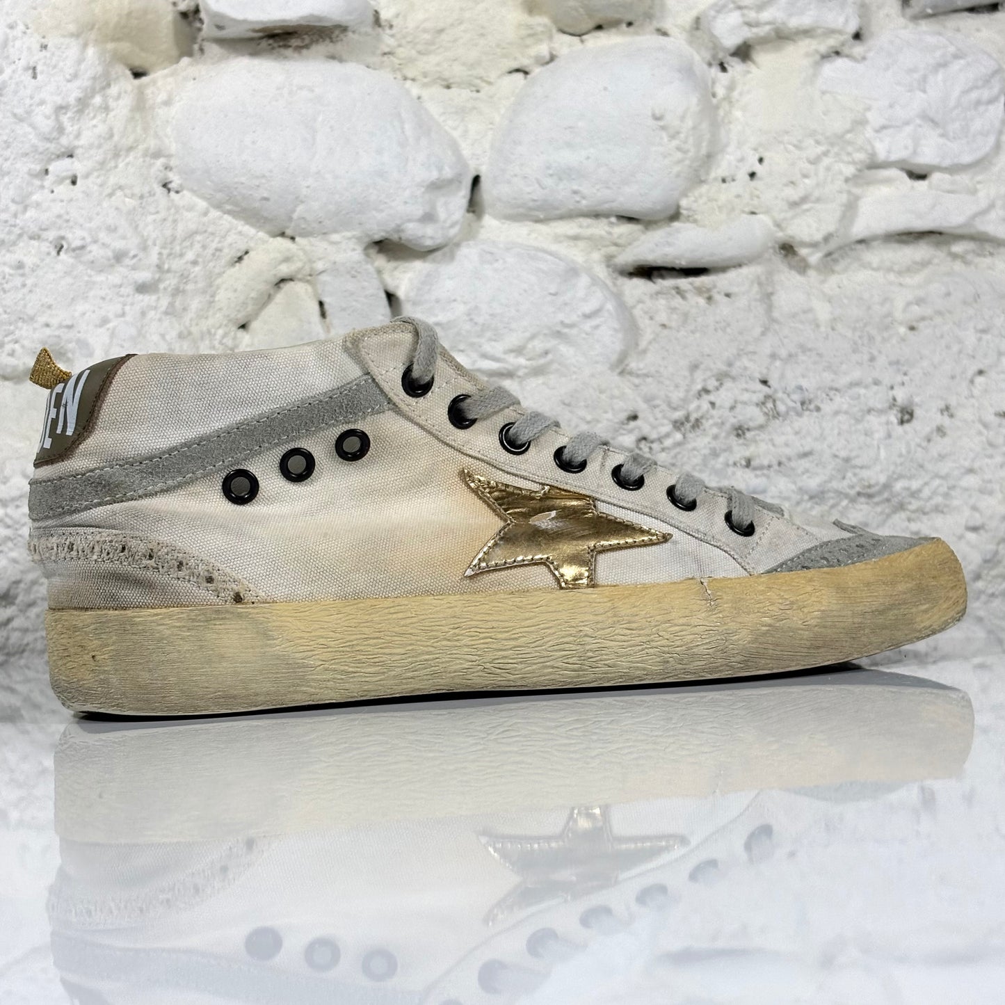 Golden goose Mid star grigio chiaro con stella oro 38