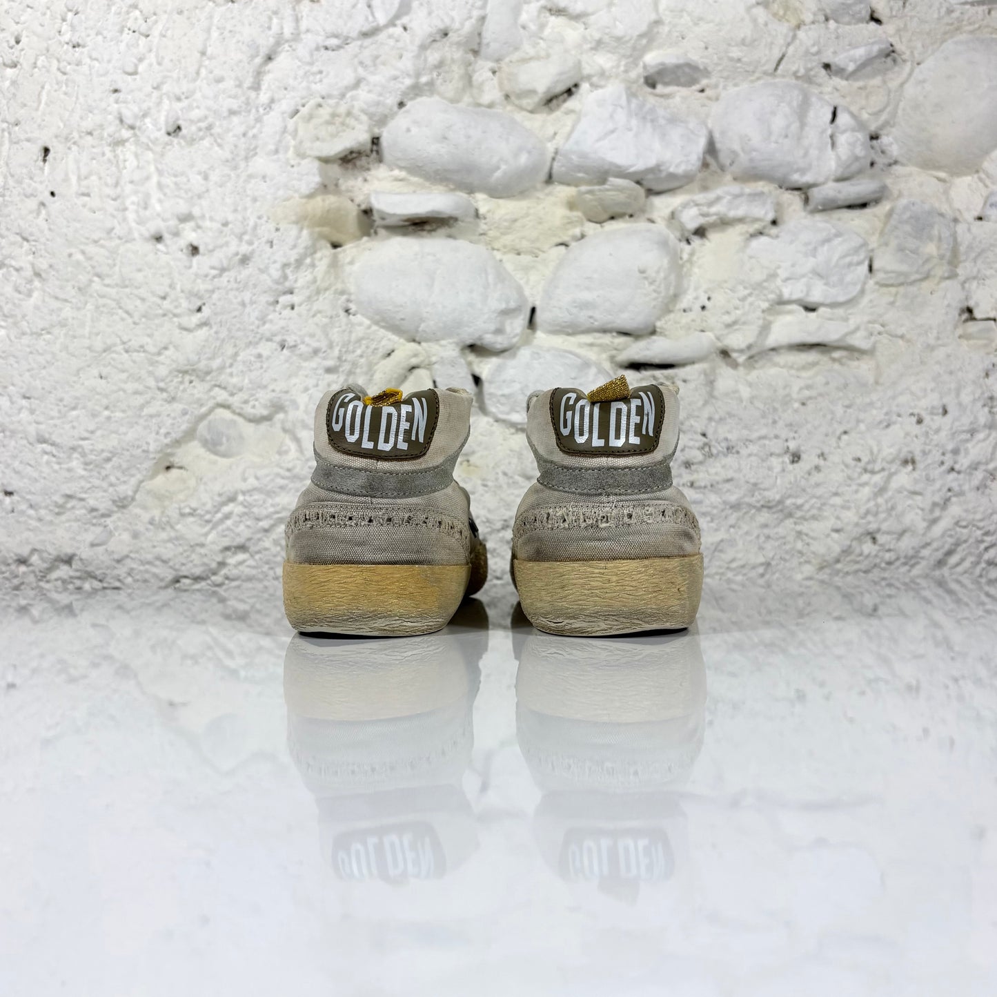 Golden goose Mid star grigio chiaro con stella oro 38