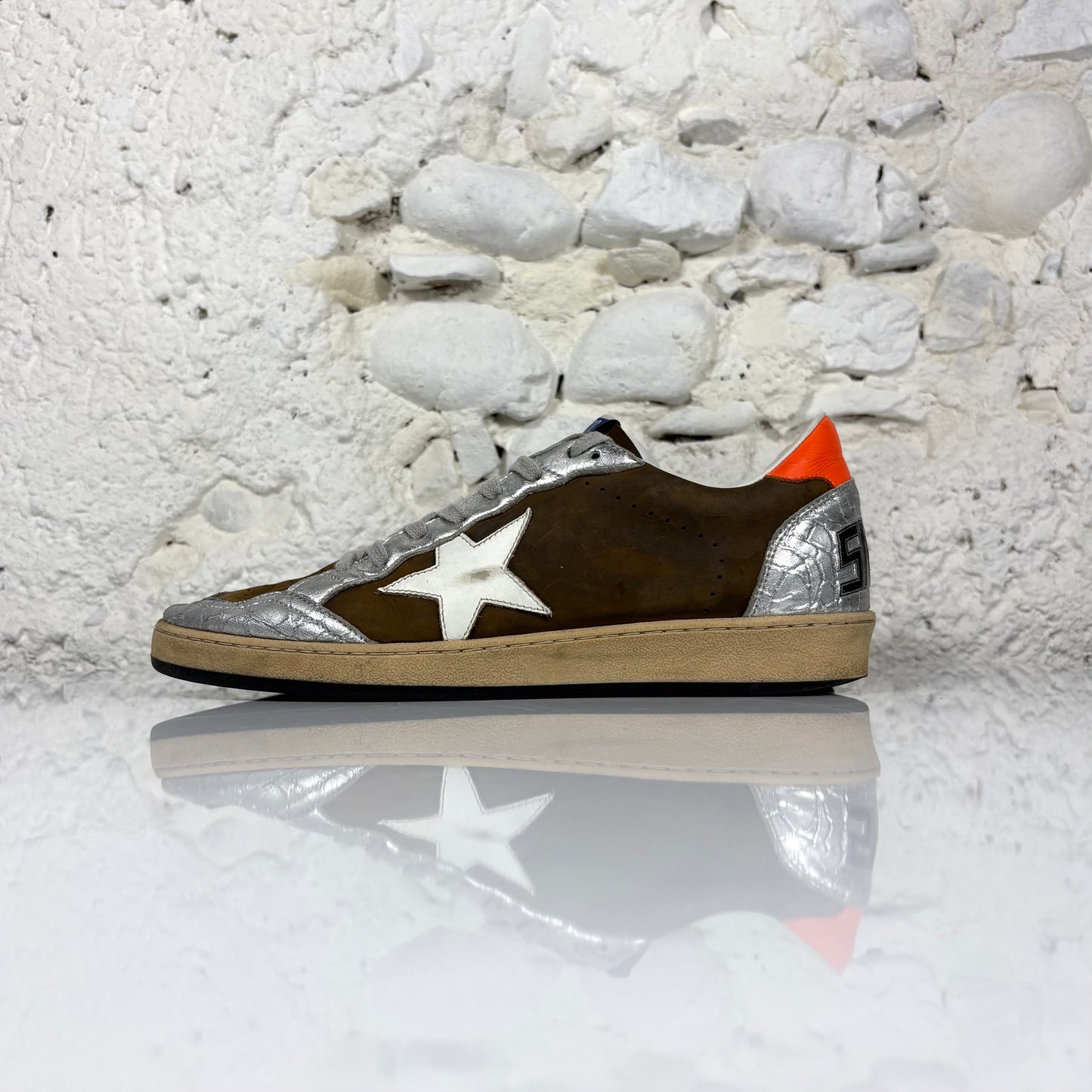 Golden goose Ballstar marroni e argento con stella bianca e talloncini arancio 43