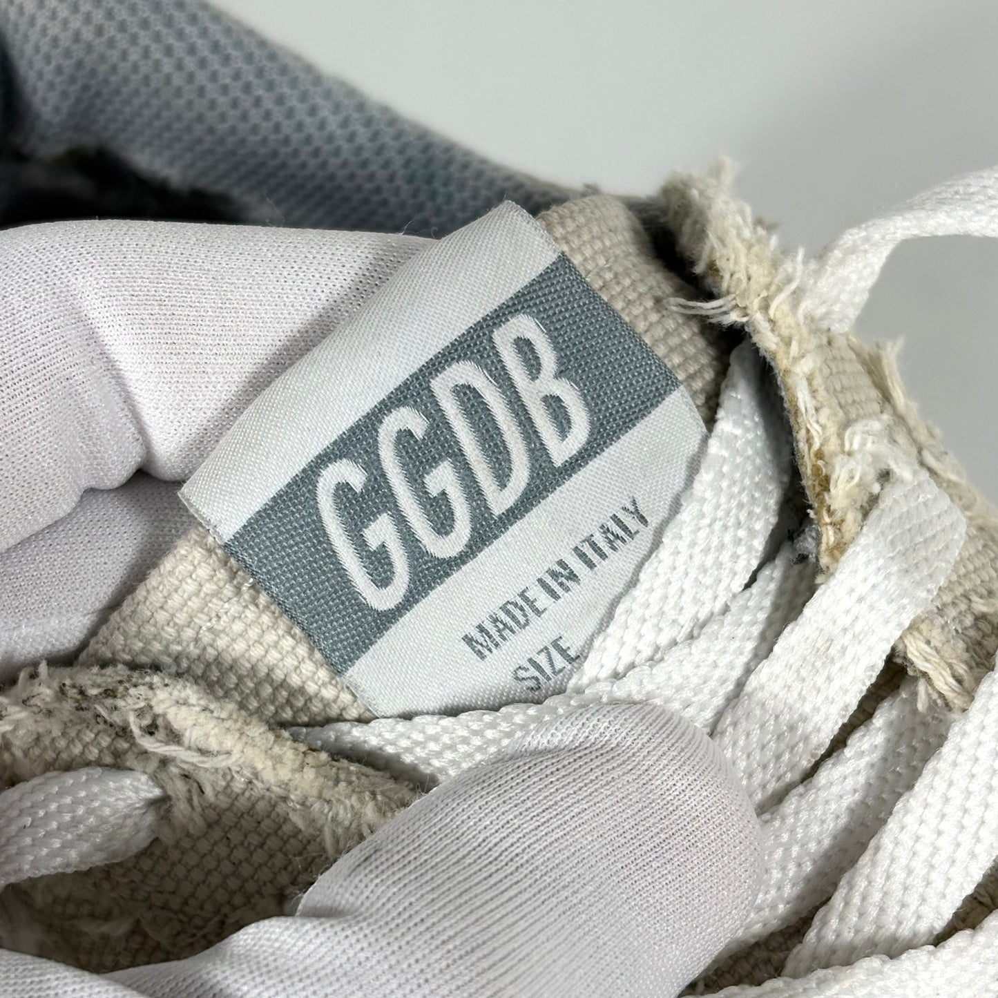 Golden goose Ballstar grigio chiaro con stella bianca 42