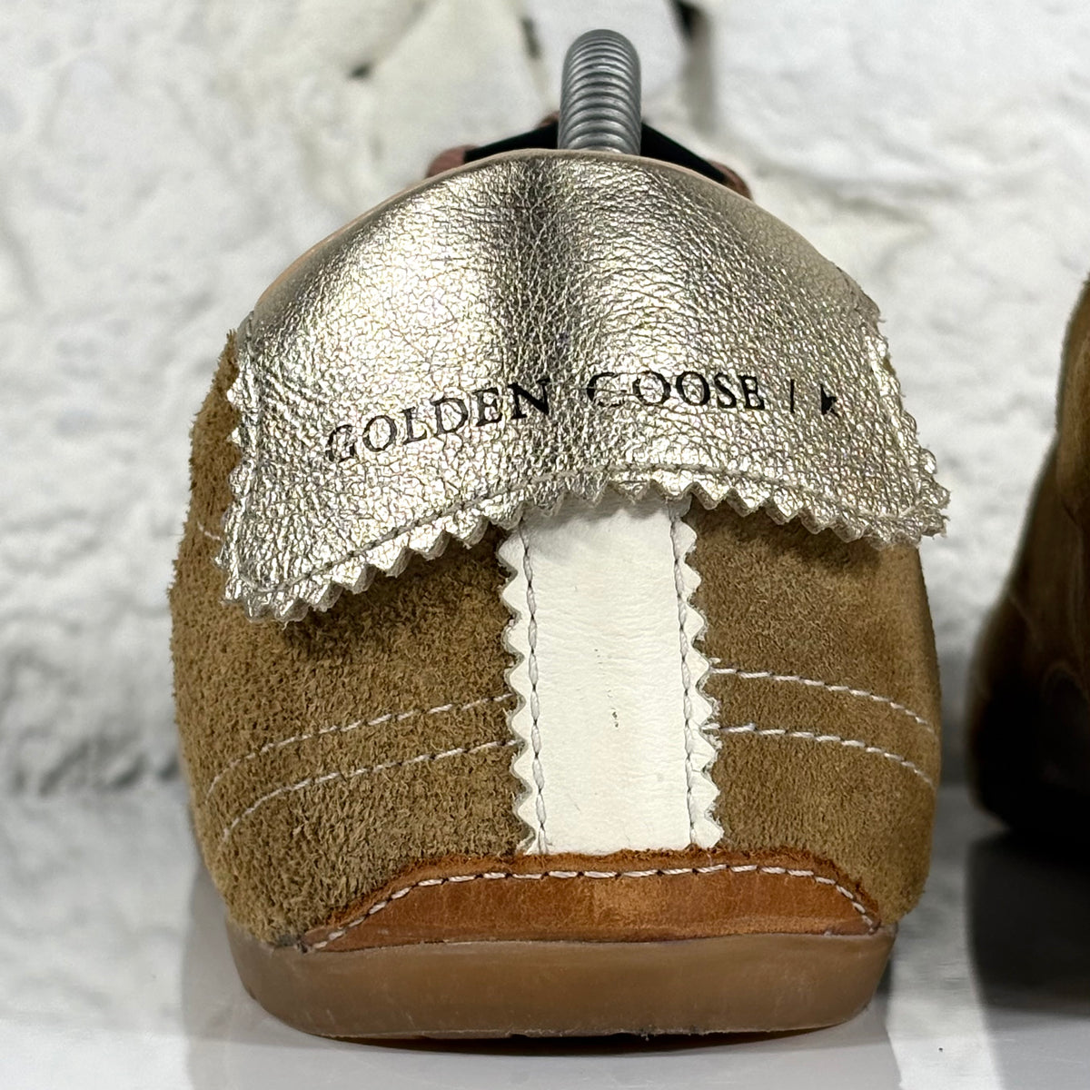 Golden goose True Star marroni in suede con Stella bianca e talloncini bronzo 42
