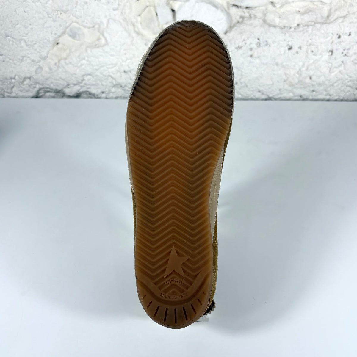 Golden goose True Star marroni in suede con Stella bianca e talloncini bronzo 42