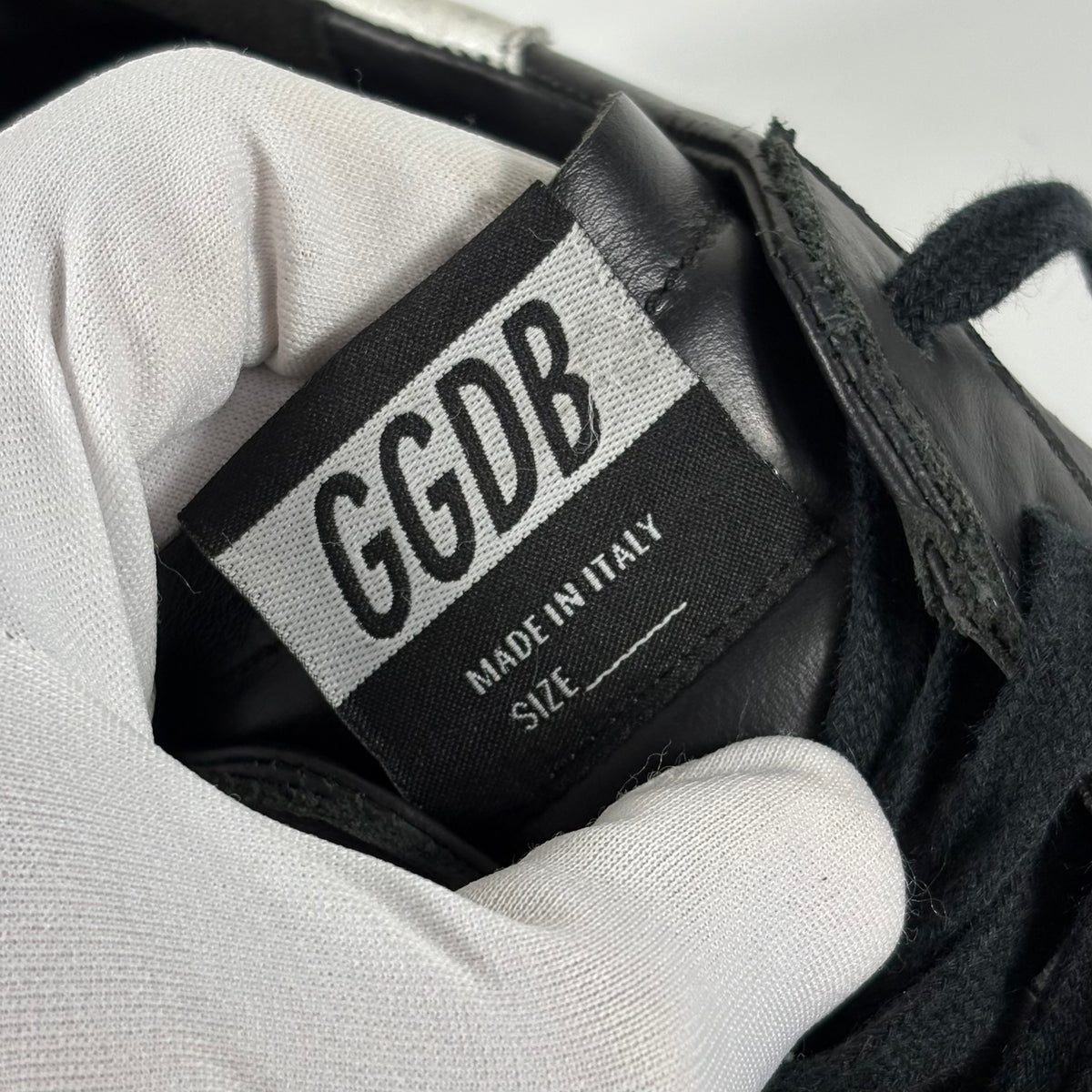 Golden goose Superstar nere con stella e talloncini bianchi 41