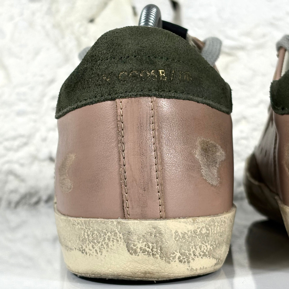 Golden goose Superstar LTD beige con stella e talloncini neri 39