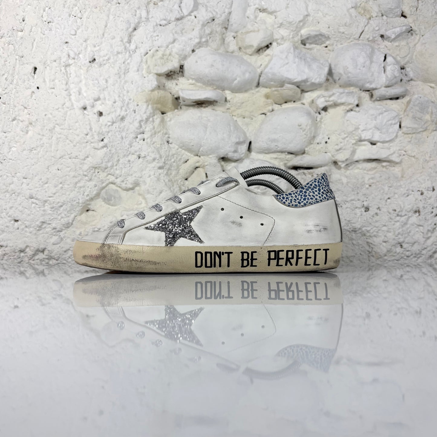 Golden goose Superstar bianche con stella argento e talloncini bianchi con macchie viola 41