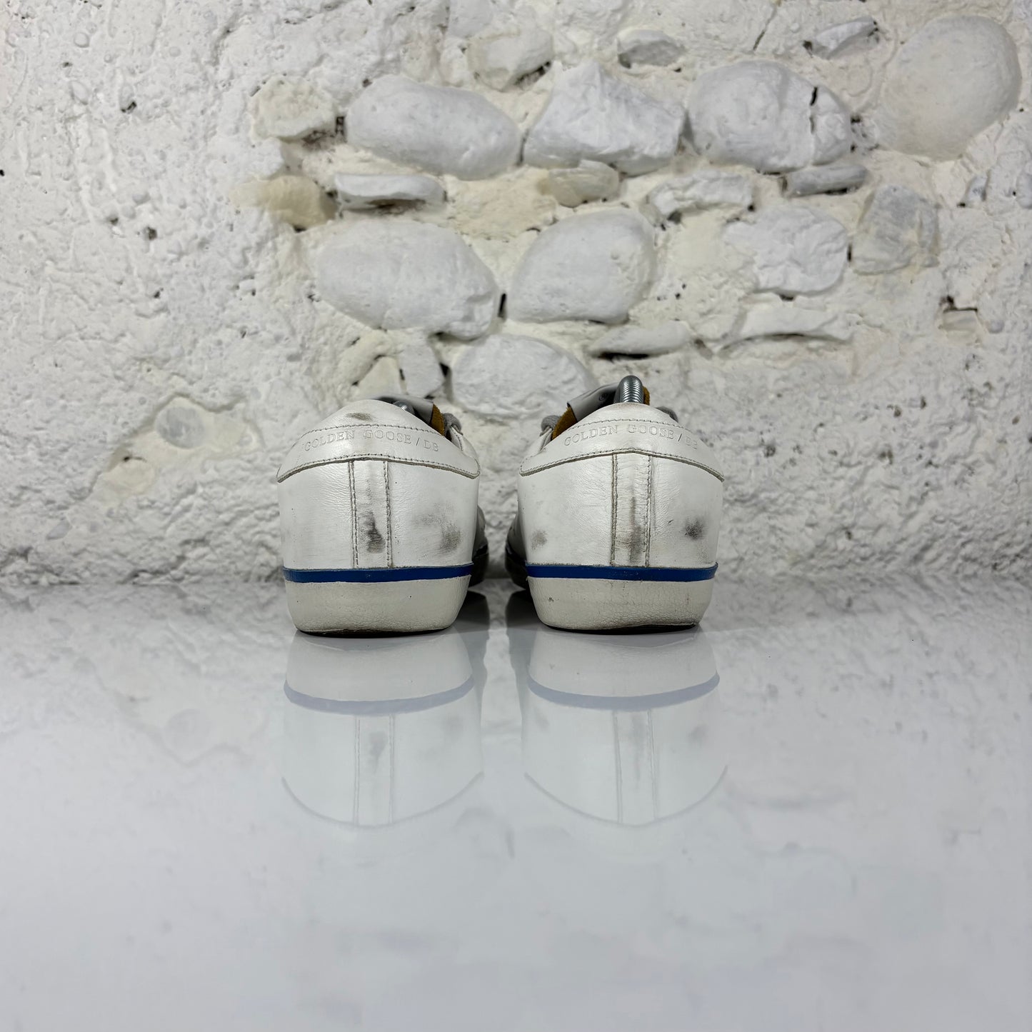 Golden goose Superstar bianche con linguetta marrone chiaro e linea blu sulla fascia della suola 39