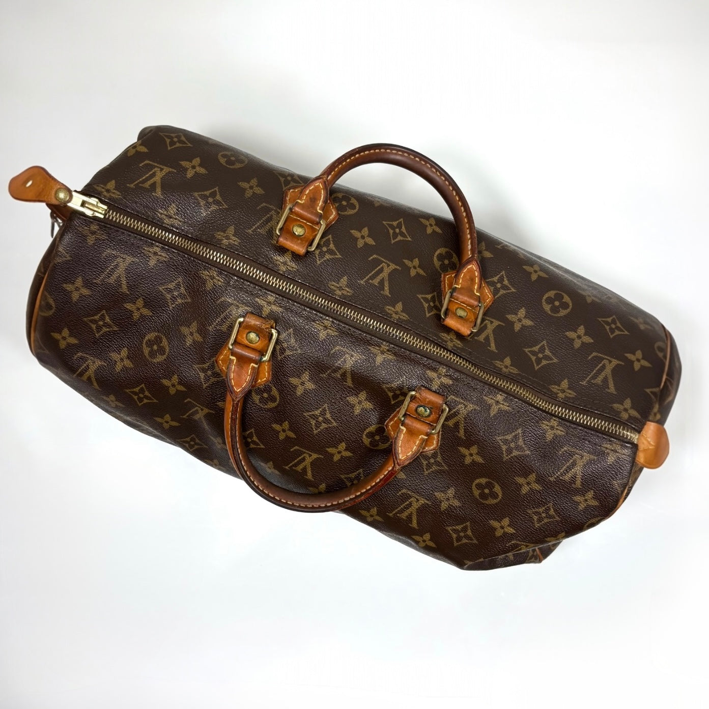 Louis Vuitton Speedy 40 in Monogram Canvas