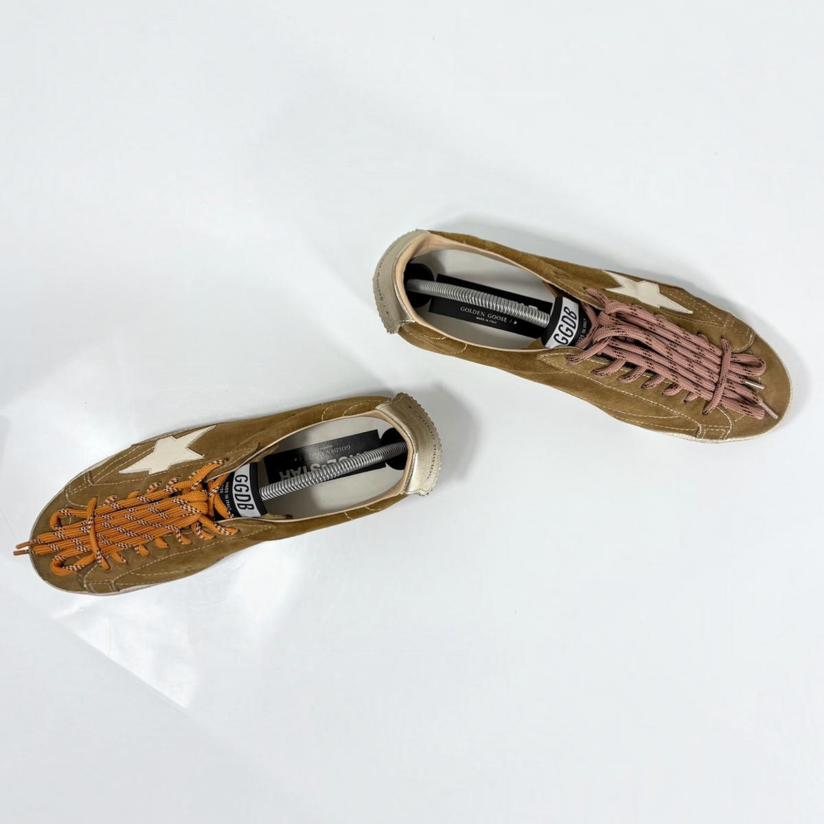 Golden goose True Star marroni in suede con Stella bianca e talloncini bronzo 42